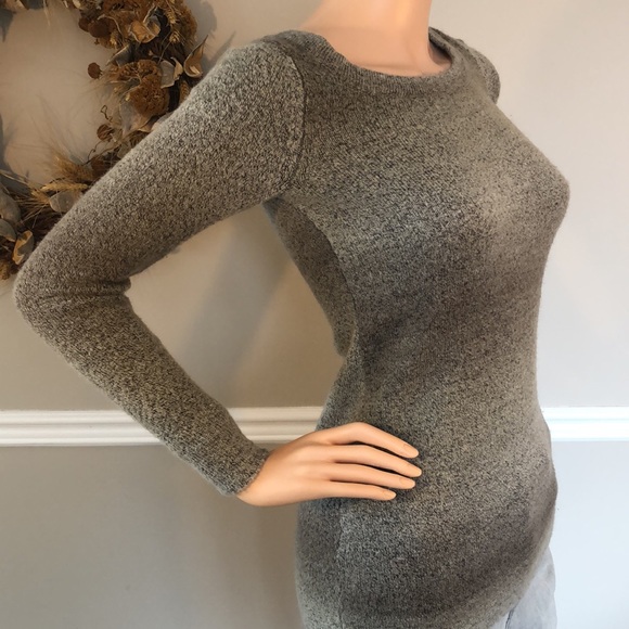 Smart Set- Pullover Sweater - Picture 2 of 8